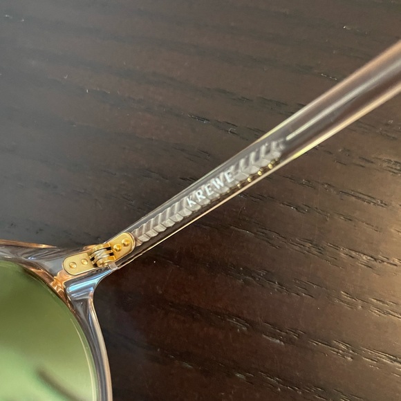 Krewe St. Louis Round Sunglasses, Petal 24k - Picture 7 of 8